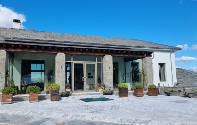Grand Forest Metsovo Hotel